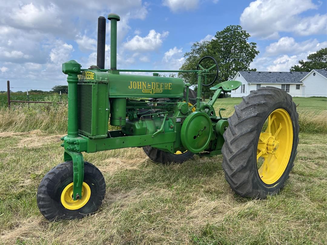Image of John Deere G Primary image