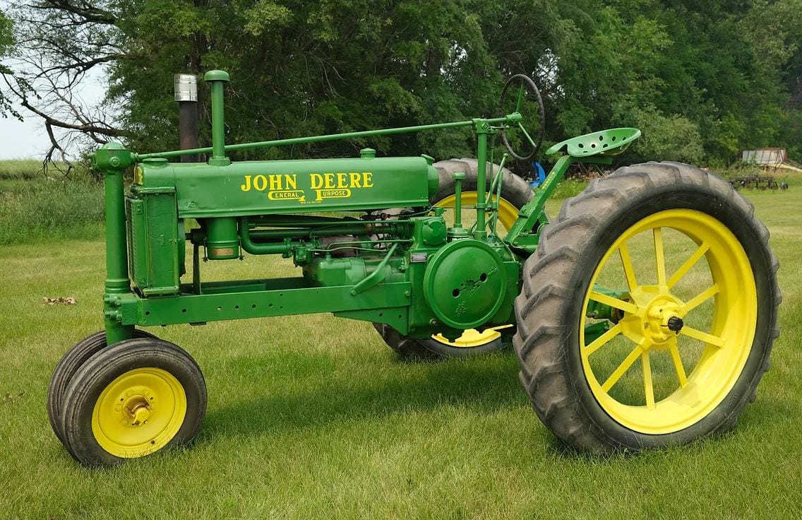 Main image John Deere B