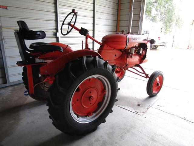 Image of Allis Chalmers B equipment image 1