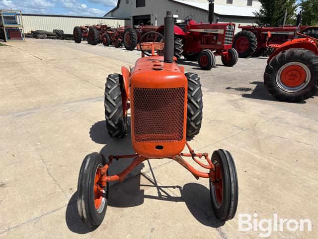 Image of Allis Chalmers B equipment image 1