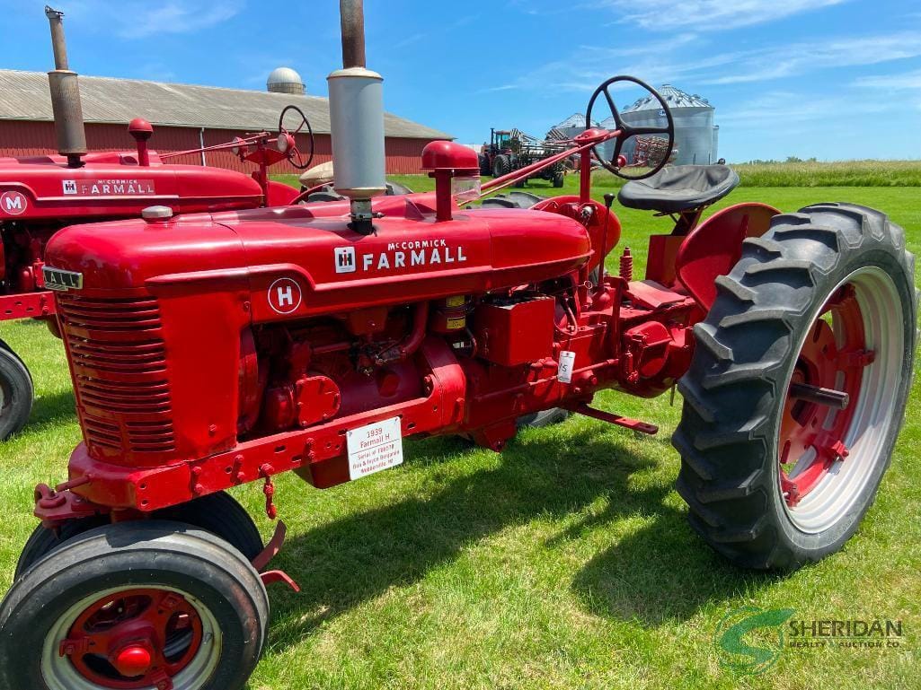 Main image Farmall H