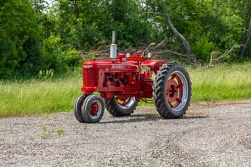 Main image Farmall H