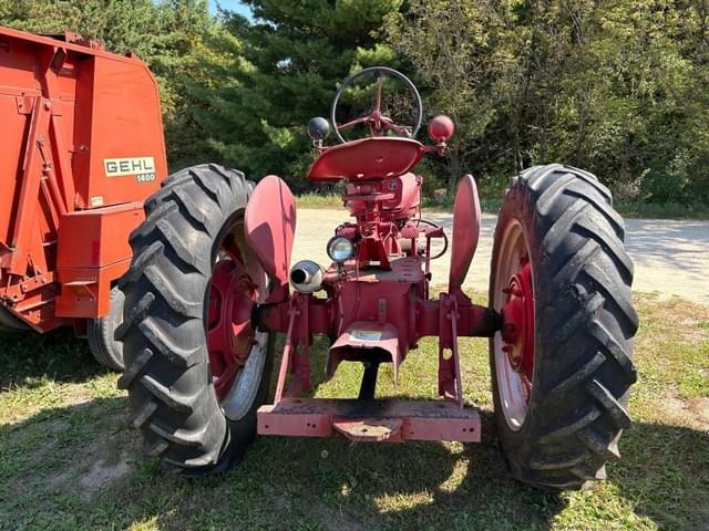 Image of Farmall H equipment image 4