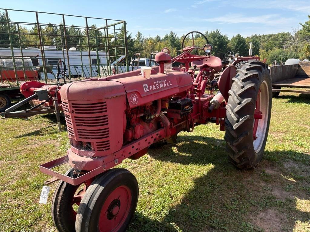 Image of Farmall H Primary image