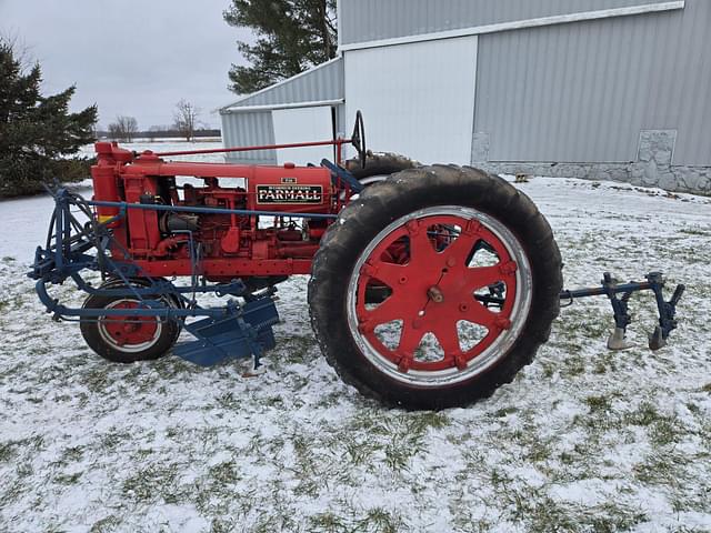 Image of Farmall F-14 equipment image 1