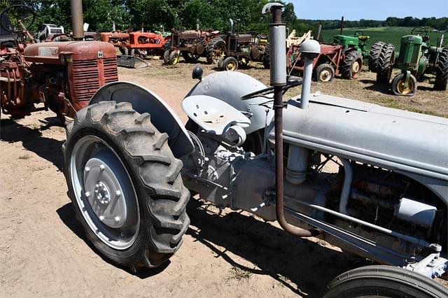 Image of Ford 9N equipment image 2