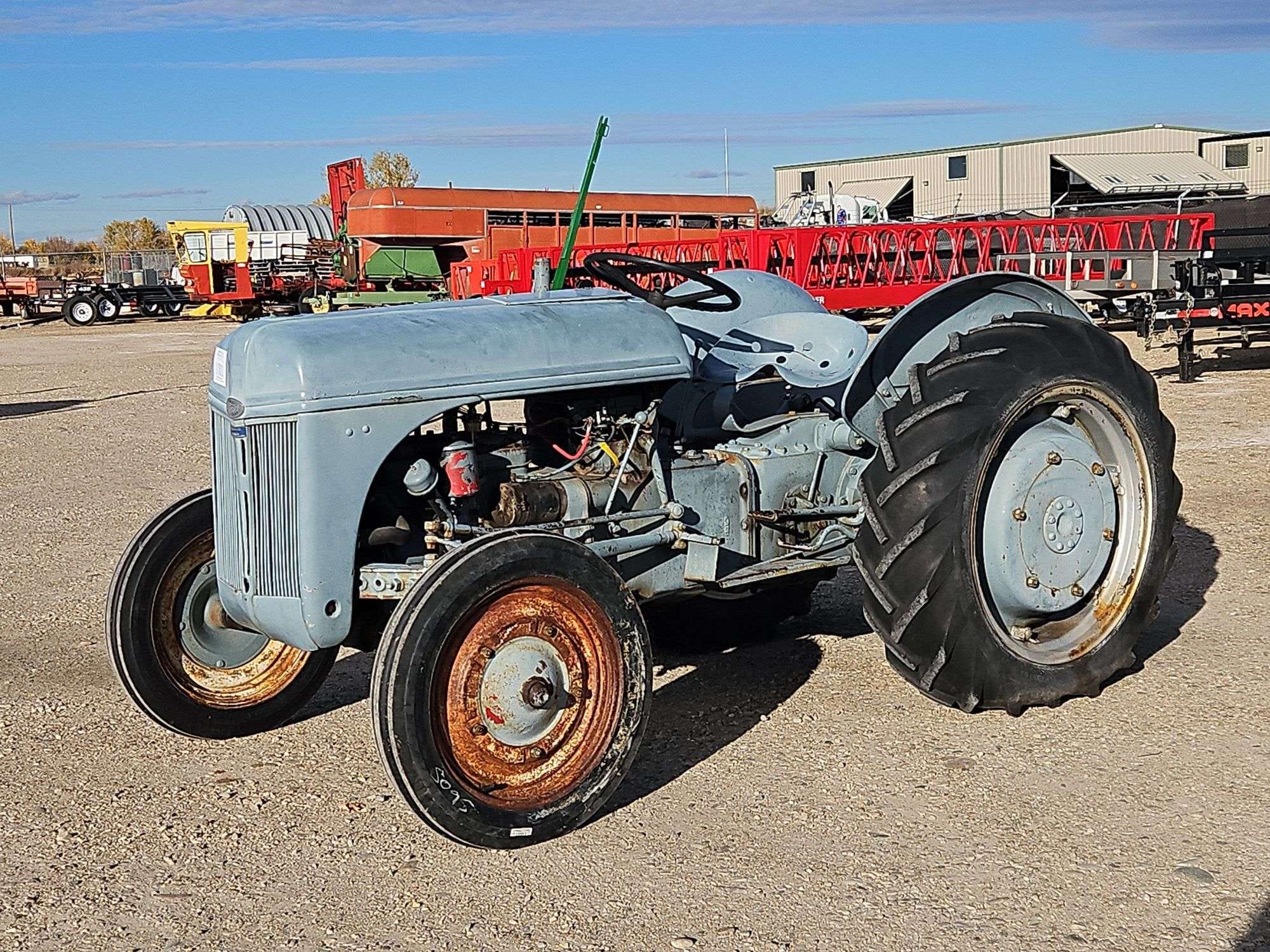 1939 Ford 9N Equipment Image0