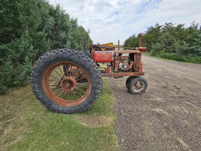 Image of Farmall F-14 equipment image 4