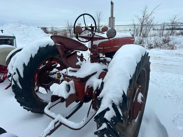 Image of International Harvester M equipment image 4