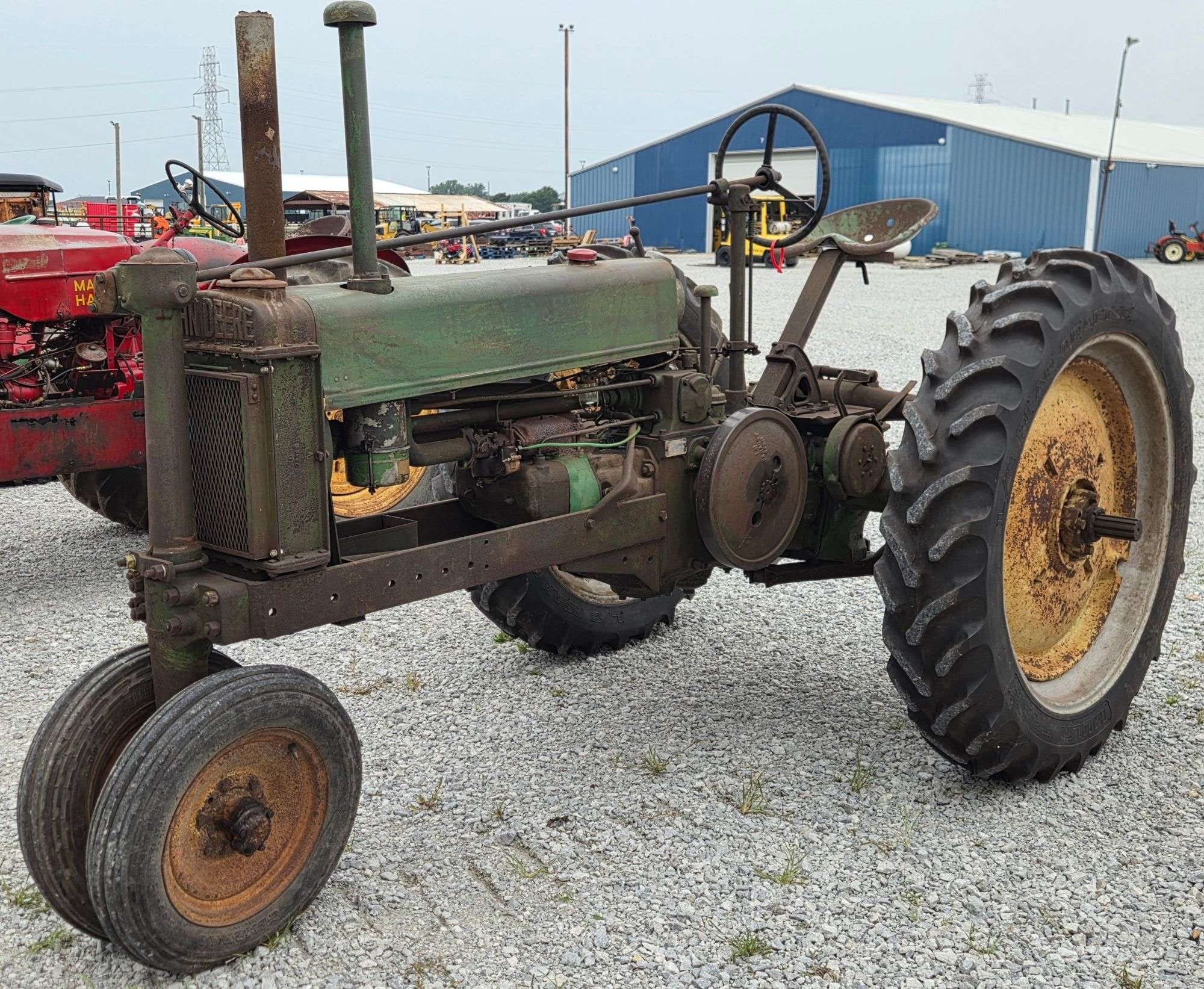 1939 John Deere B Equipment Image0