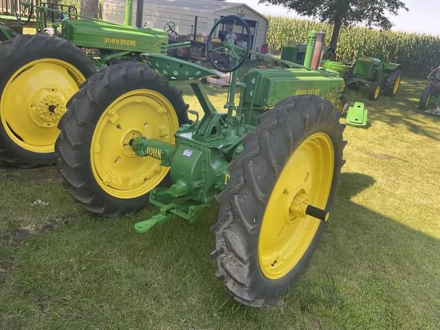 Image of John Deere B equipment image 4