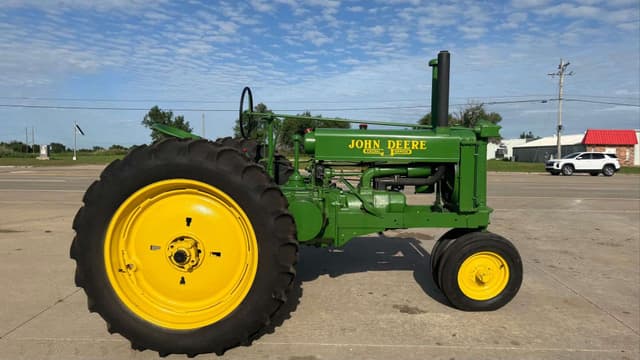 Image of John Deere G equipment image 4