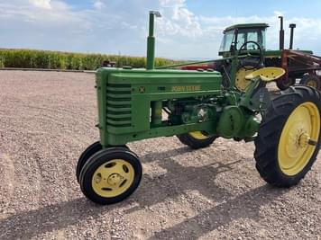 Main image John Deere H