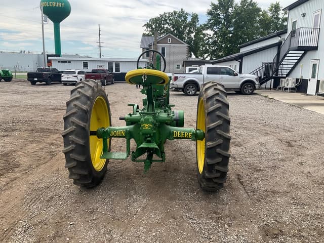 Image of John Deere B equipment image 3