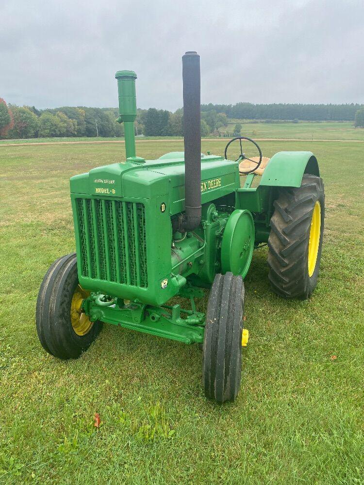 SOLD 1939 John Deere D Tractors Less than 40 HP Tractor Zoom