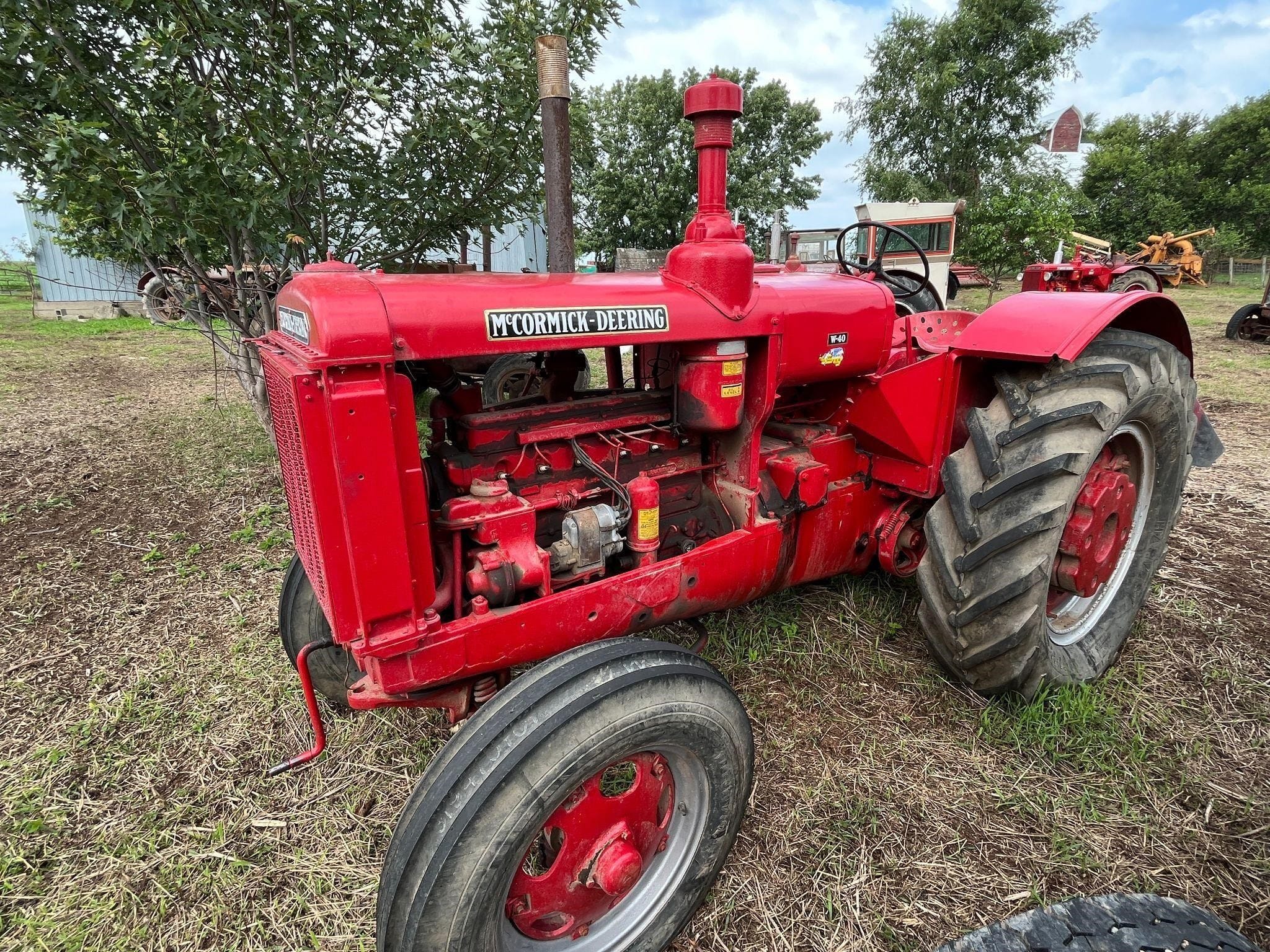 1939 McCormick-Deering W-40 Equipment Image0