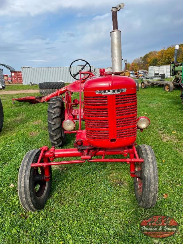 Image of Farmall A equipment image 1