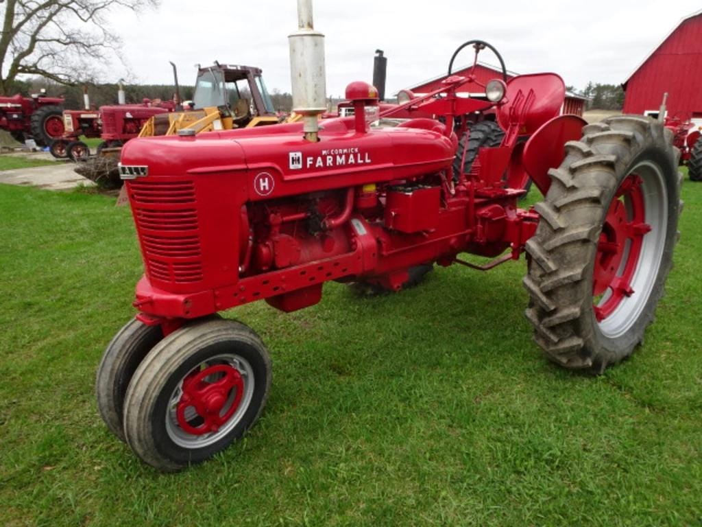 1939 Farmall H Equipment Image0