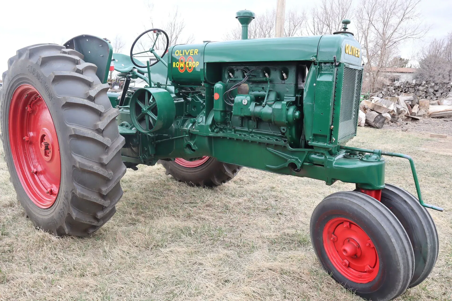 Main image Oliver 80