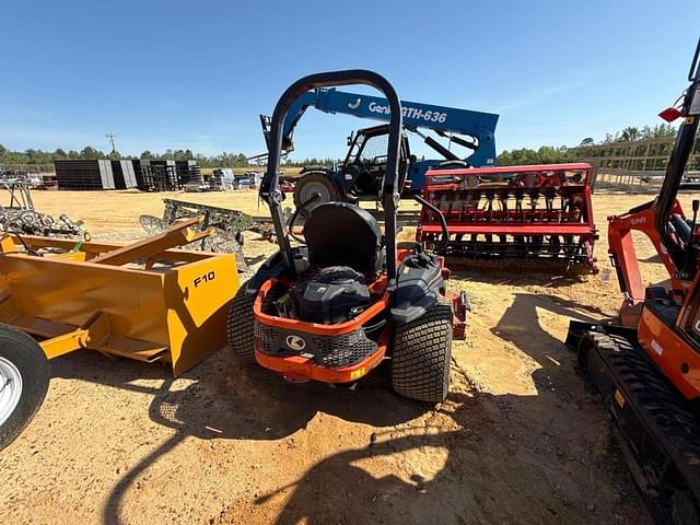 Image of Kubota Z421 equipment image 3