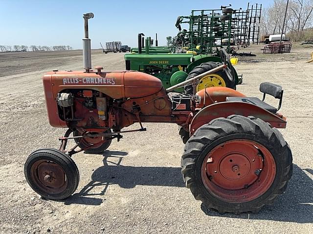 Image of Allis Chalmers B equipment image 1