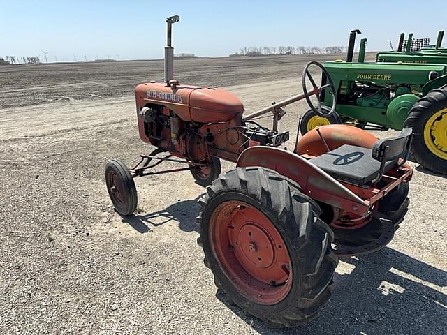 Image of Allis Chalmers B equipment image 2