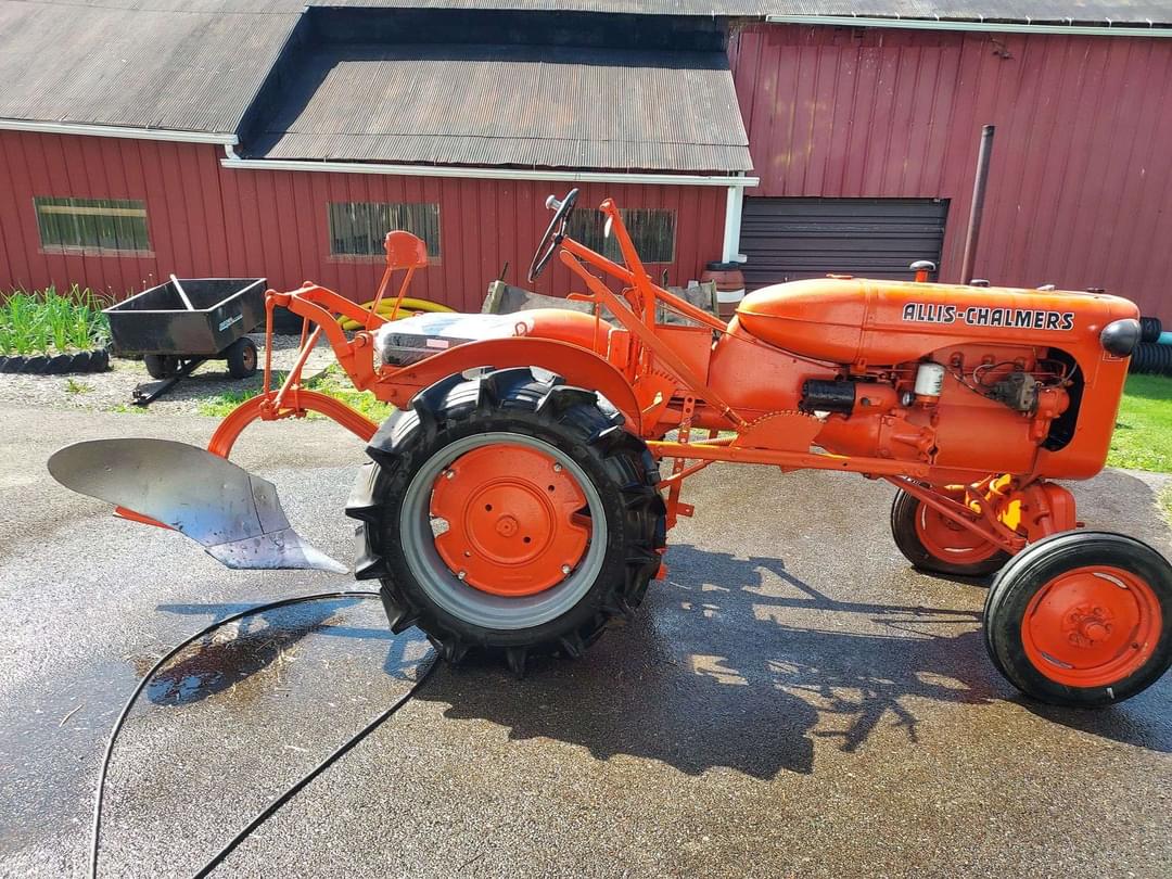 Image of Allis Chalmers B Image 0