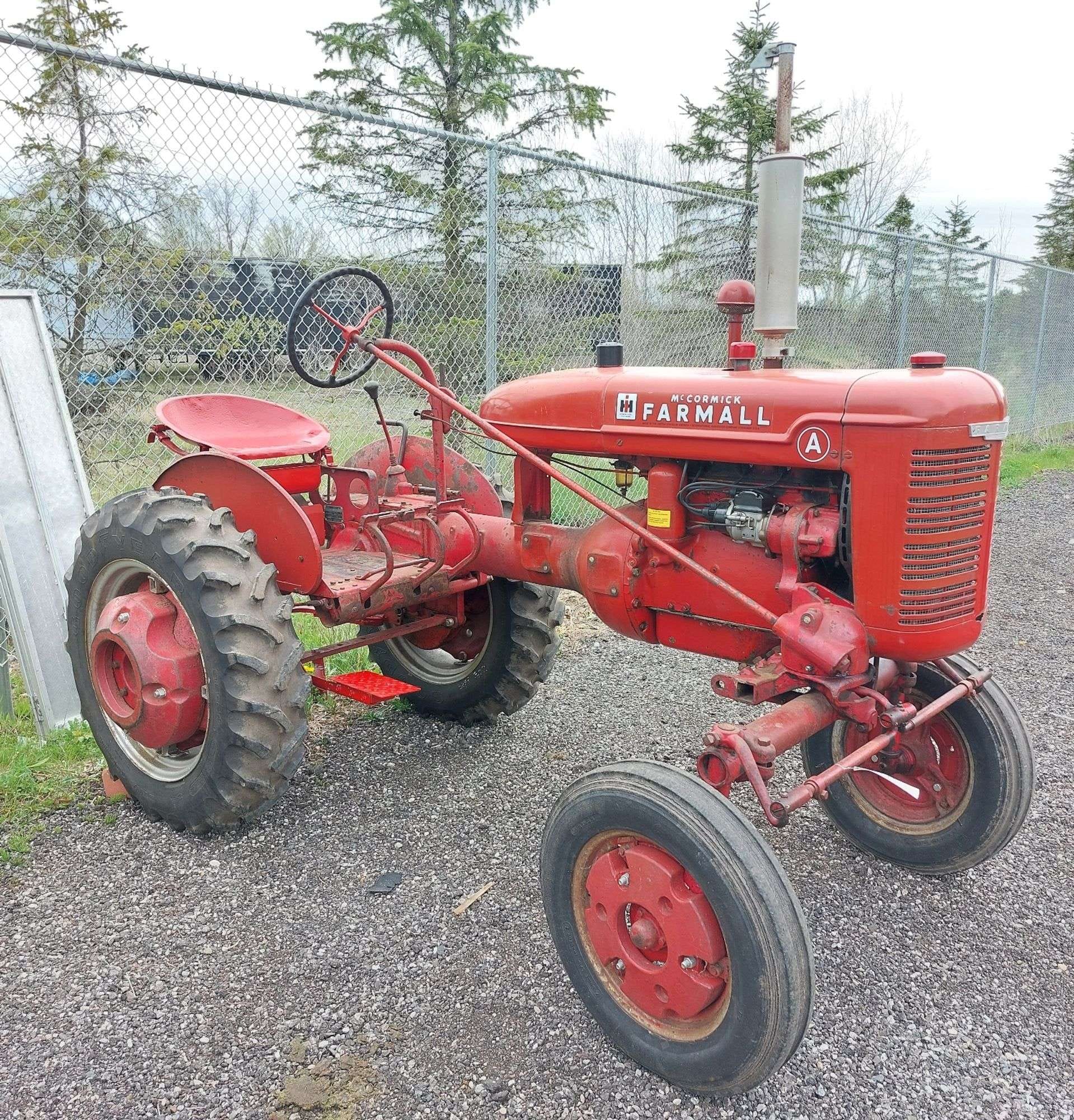 1940 Farmall A Equipment Image0