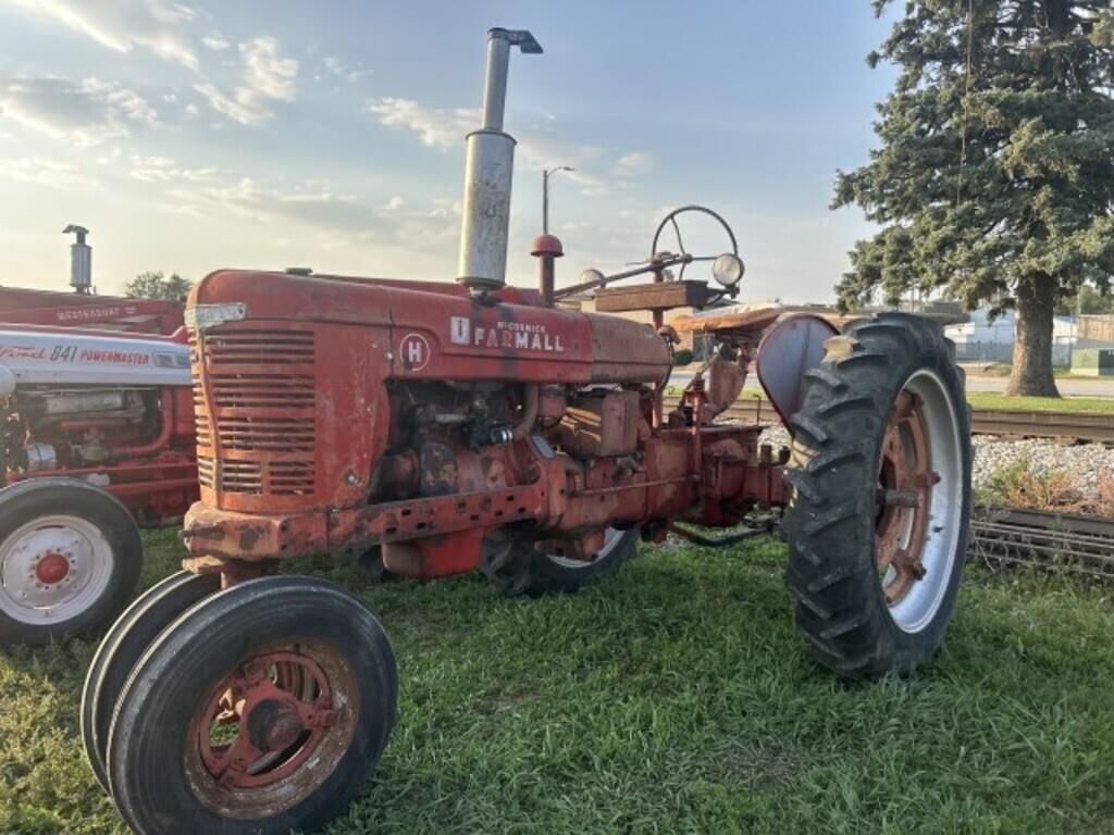 1940 Farmall H Equipment Image0