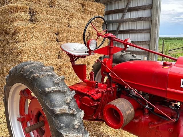 Image of Farmall H equipment image 4