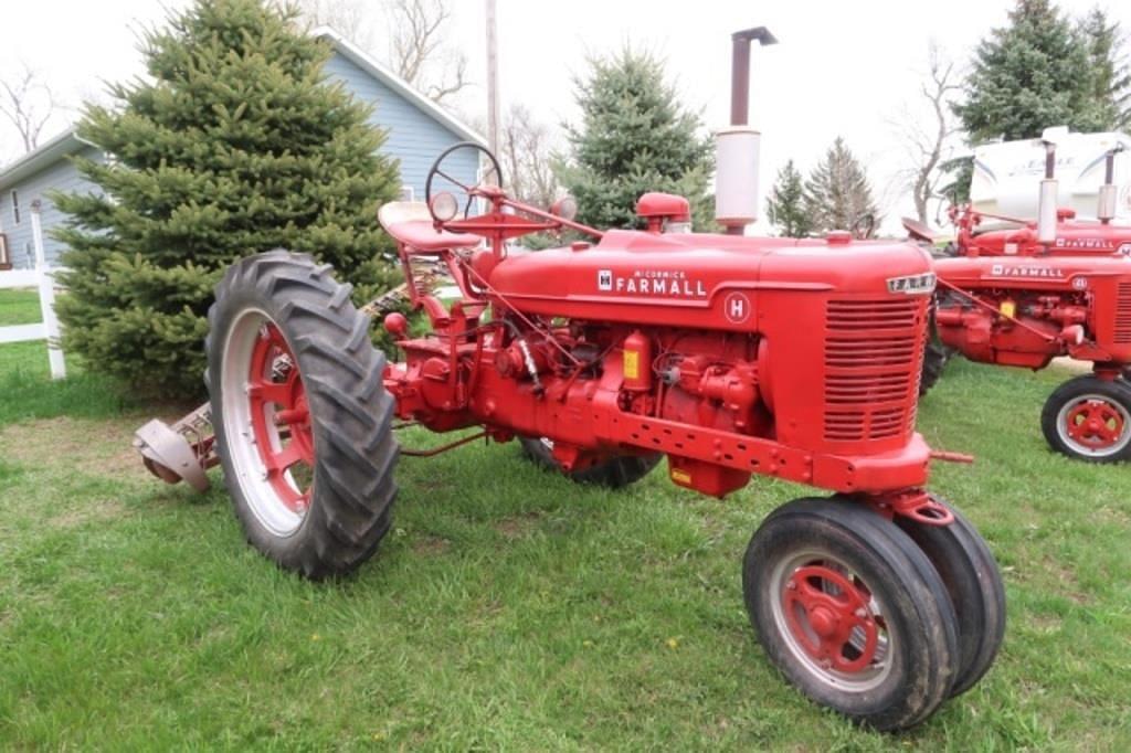 Image of Farmall H Primary image