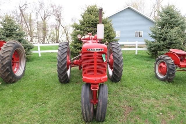 Image of Farmall H equipment image 3