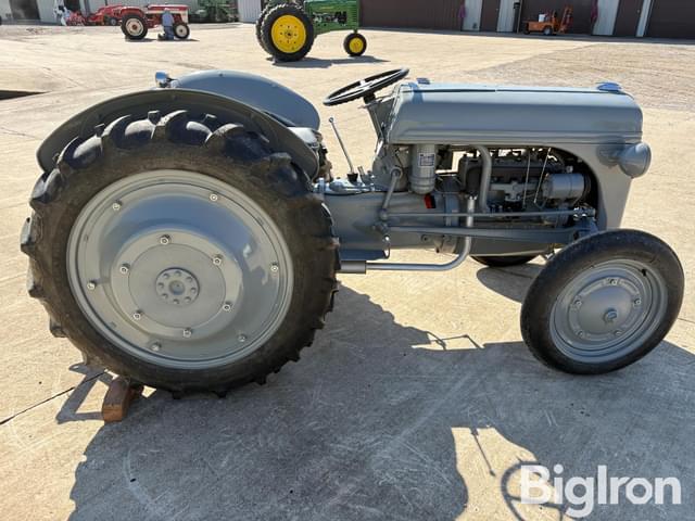 Image of Ford 9N equipment image 3
