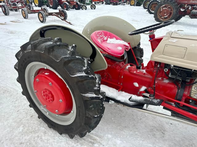 Image of Ford 9N equipment image 4