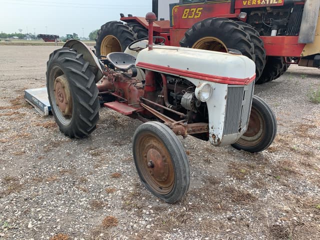 Image of Ford 9N equipment image 3