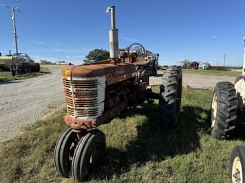 Main image International Harvester M