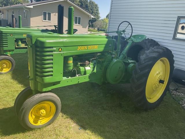 Image of John Deere A equipment image 2