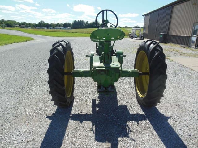 Image of John Deere H equipment image 3