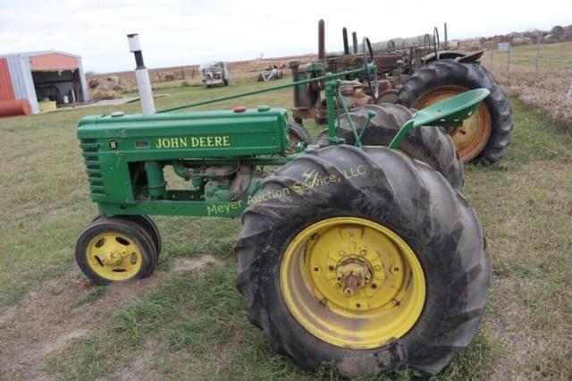 Image of John Deere H equipment image 4