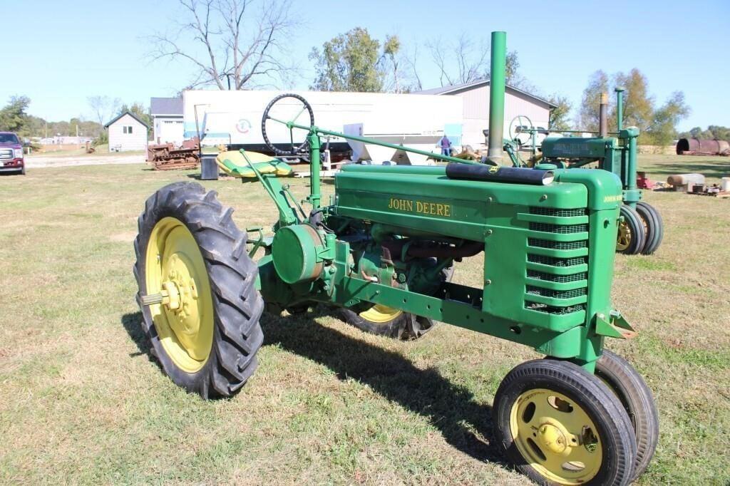 Image of John Deere H Primary image