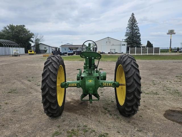 Image of John Deere B equipment image 3