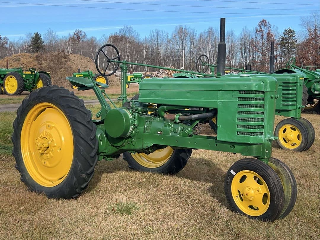 Image of John Deere H Primary image