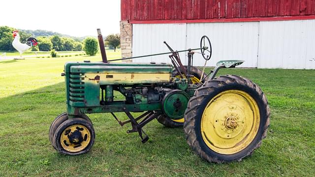 Image of John Deere H equipment image 2