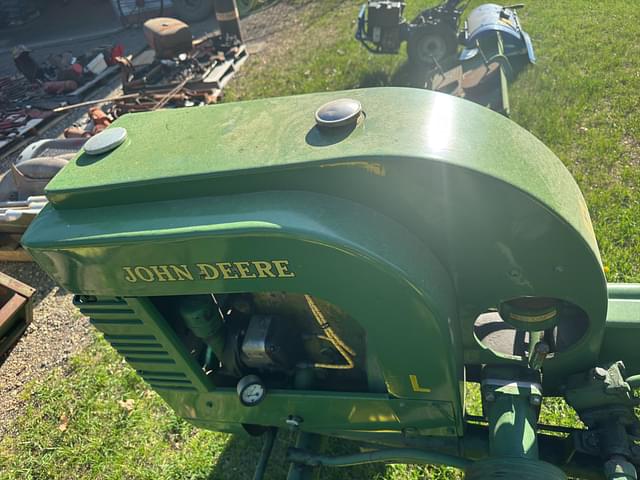 Image of John Deere L equipment image 4