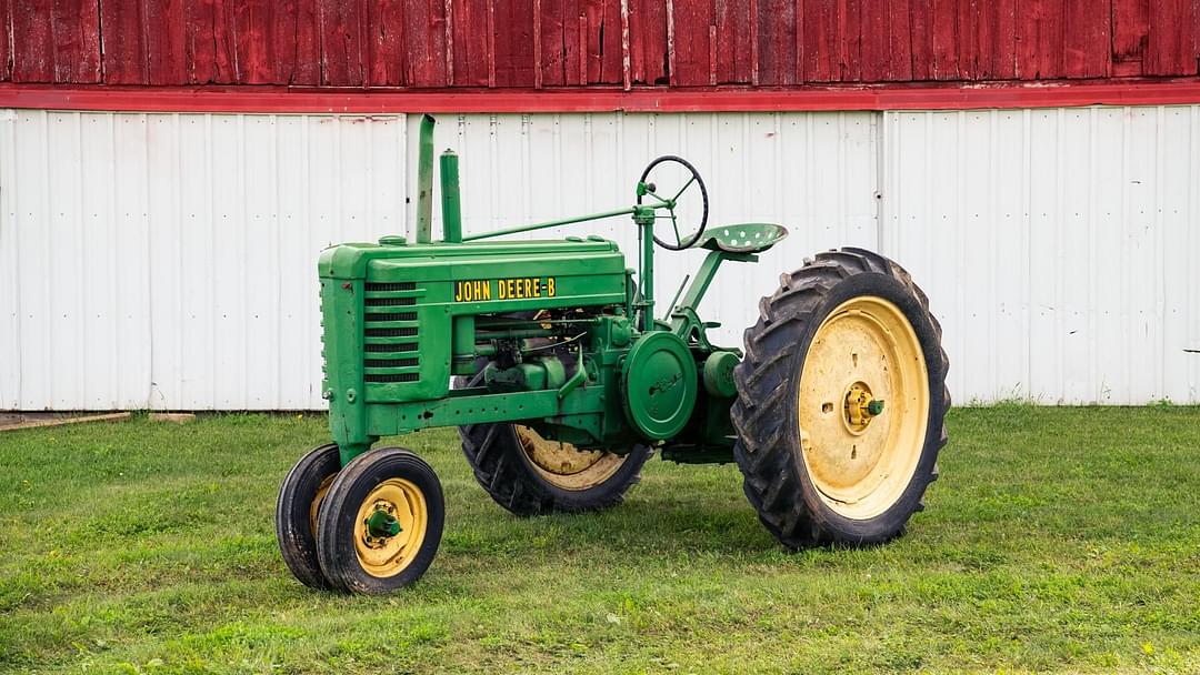 Image of John Deere B Primary image
