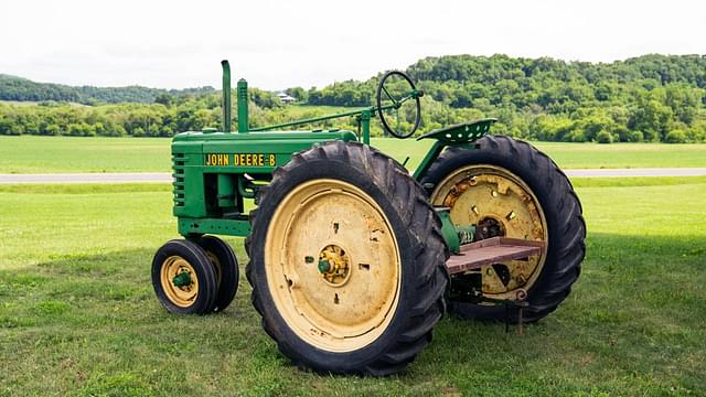 Image of John Deere B equipment image 3