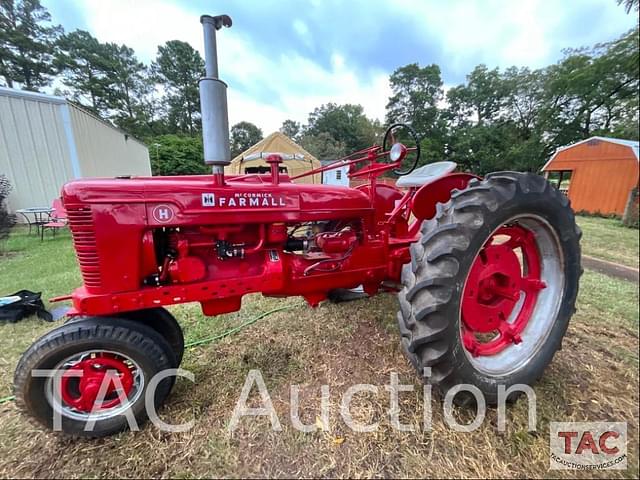 Image of Farmall H equipment image 1