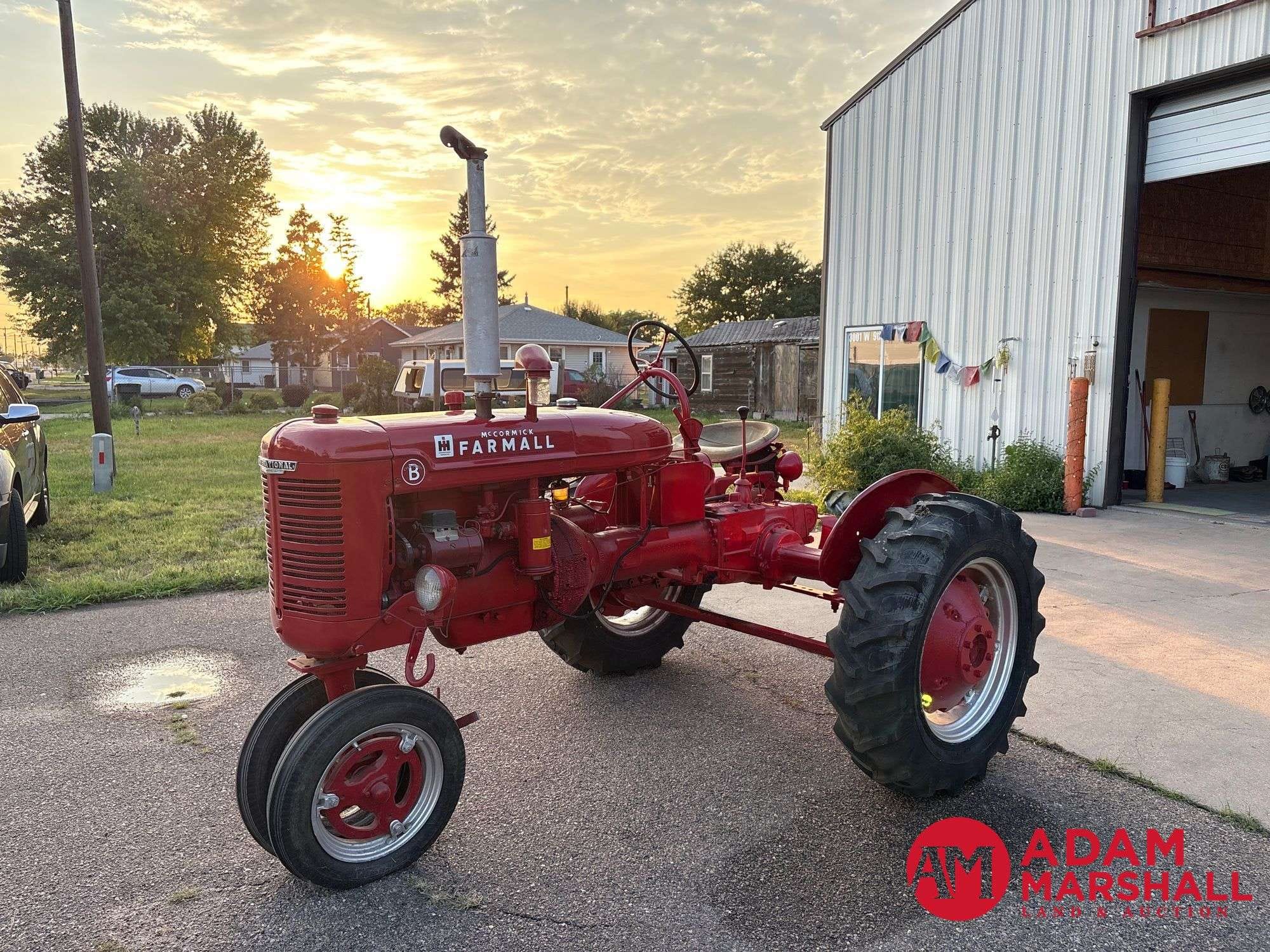 1941 International Harvester B Equipment Image0