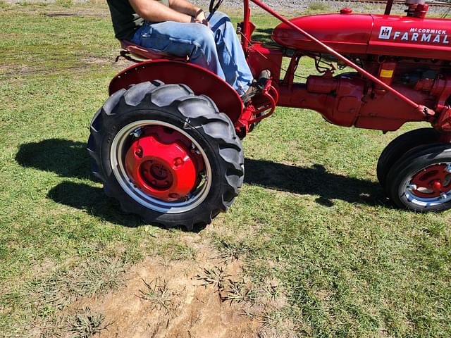 Image of Farmall BN equipment image 3