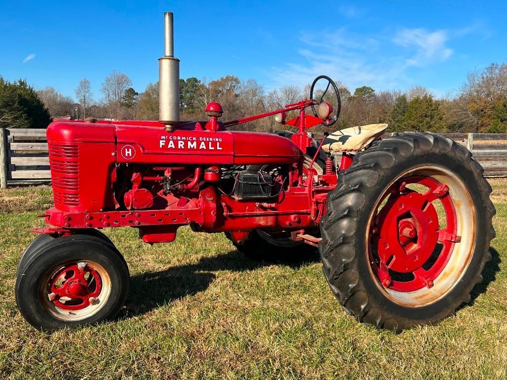 Main image Farmall H